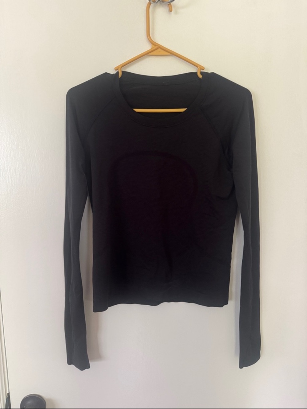 lululemon athletica Black Long-Sleeve Crew Top